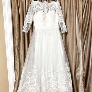 Chi Chi London Wedding Dress